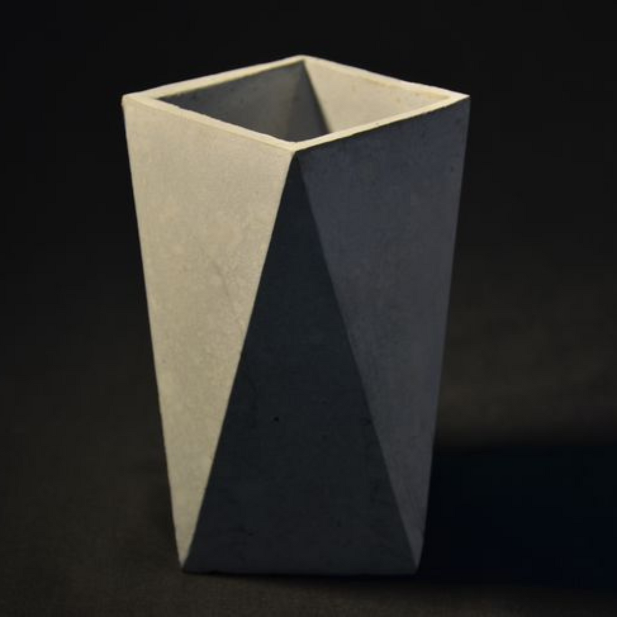 Burj Geometric Planter