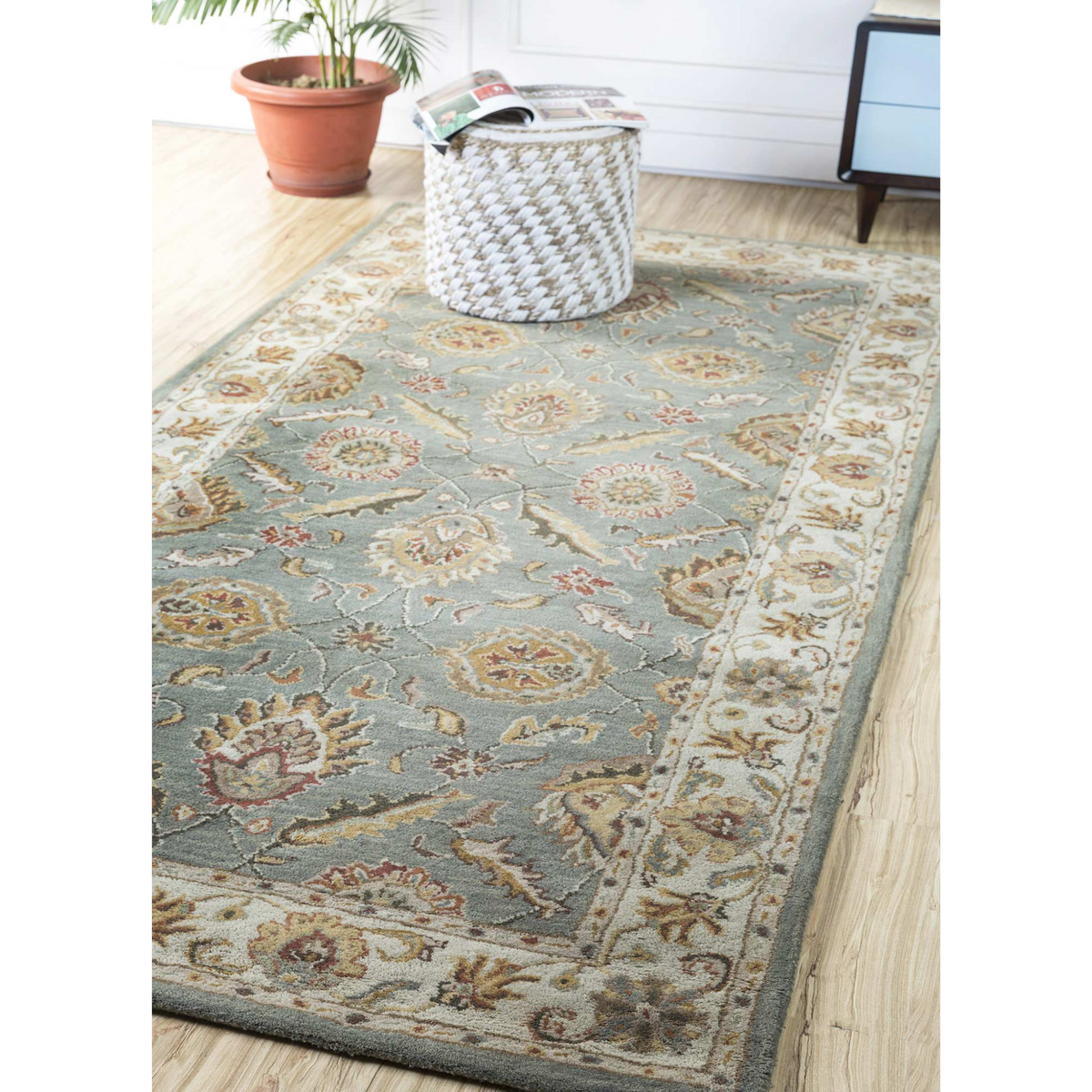 Kasbah Sea Green/Light Gold Hand Tufted Rug